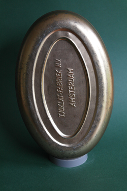 Tjoklat_oval_Metaal-03.jpg